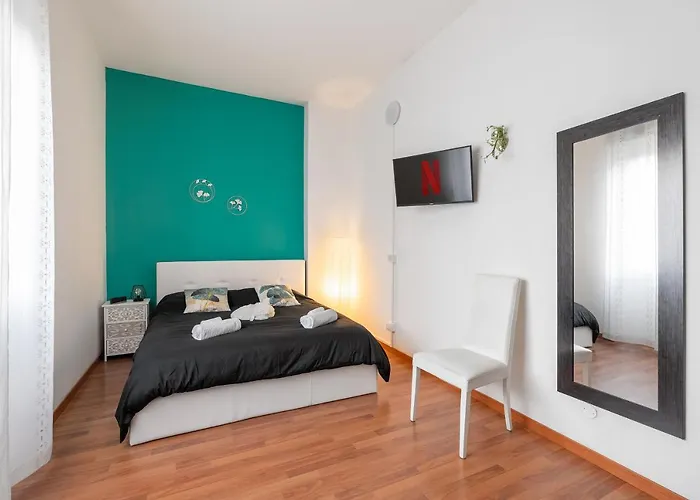 San Siro Big House Wifi Netflix Free Parking