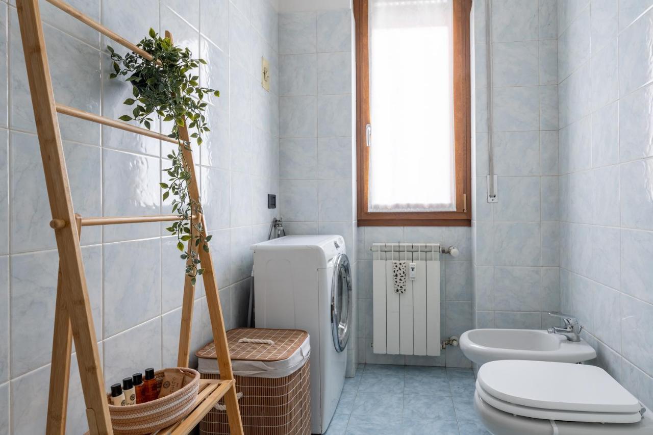 Appartement San Siro Big House Wifi Netflix Free Parking Milaan